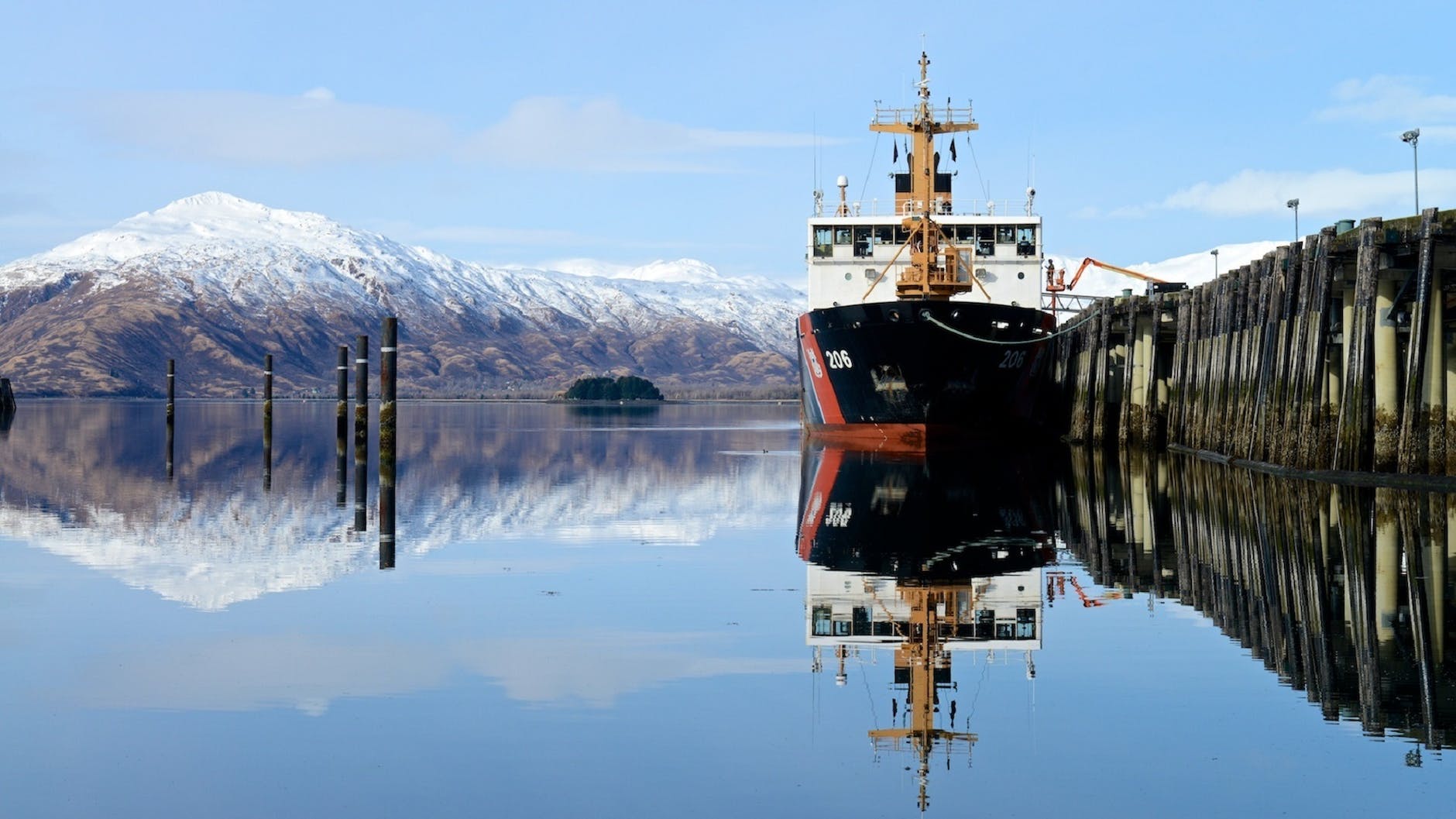 calm daylight docking area harbor