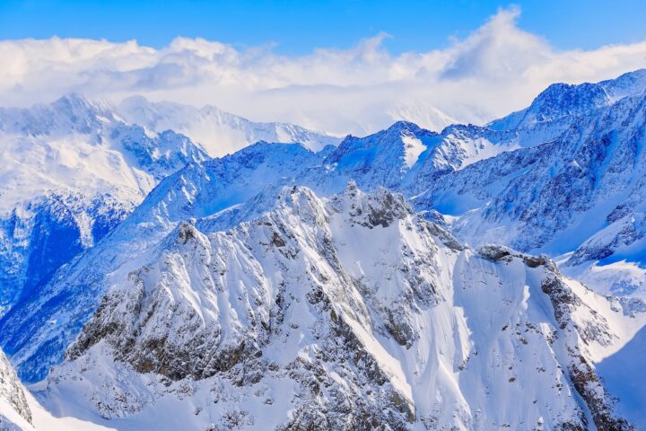 mountain ranges covered in snow